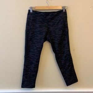 Zella Capri Leggings with Mesh Siding - Size small